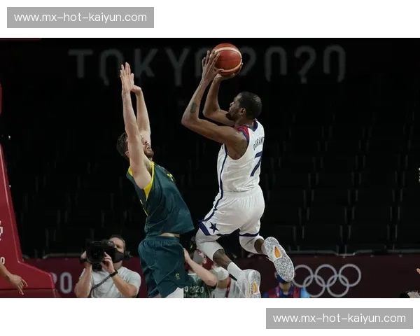 《铁血碰撞，涅槃新生：当中国男篮遇上澳洲“硬核”职篮，这不只是一场热身赛》